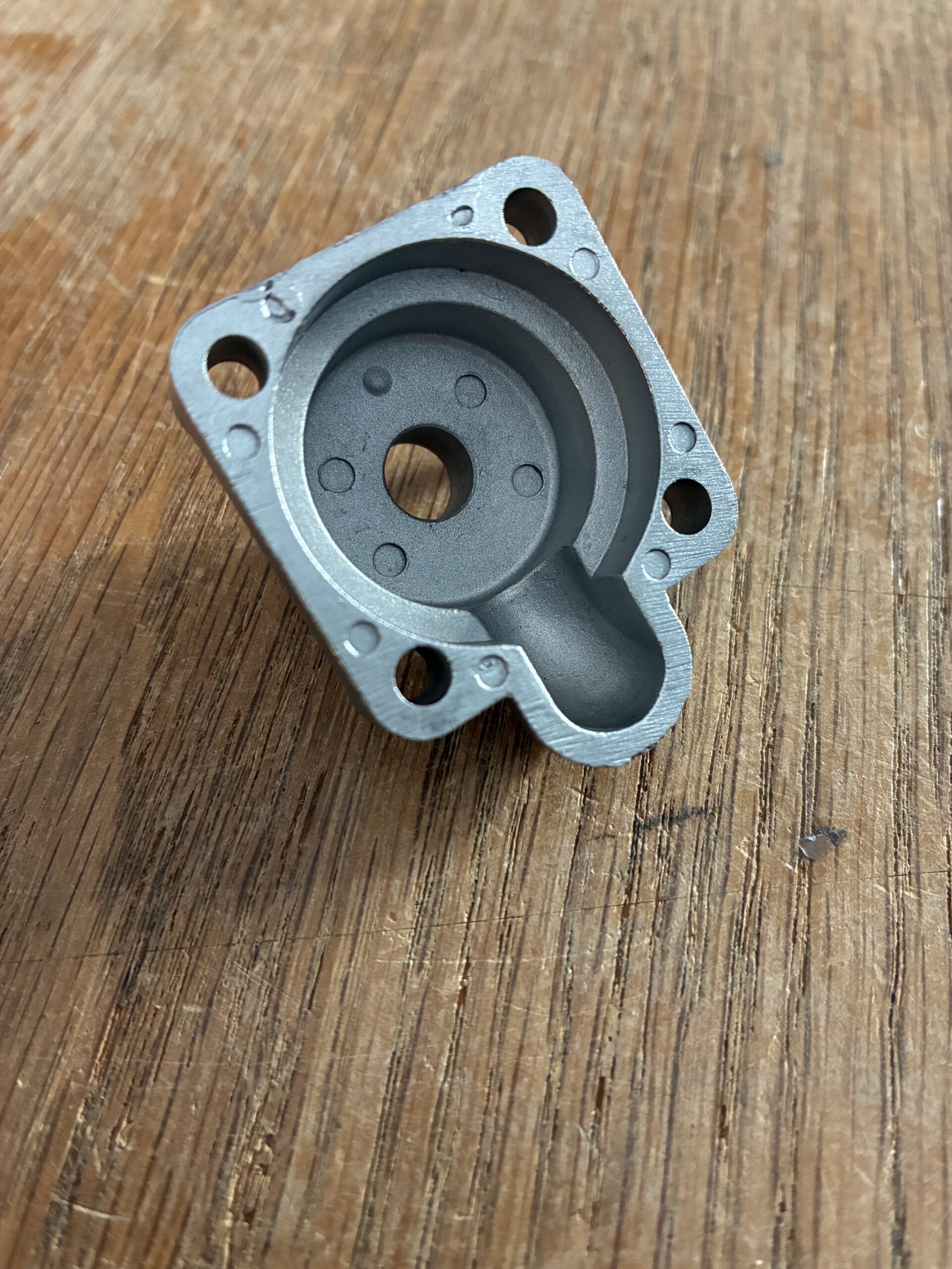 Gehäuse Startvergaser